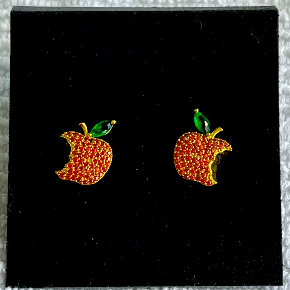 Eye Candy LA Apple Earrings